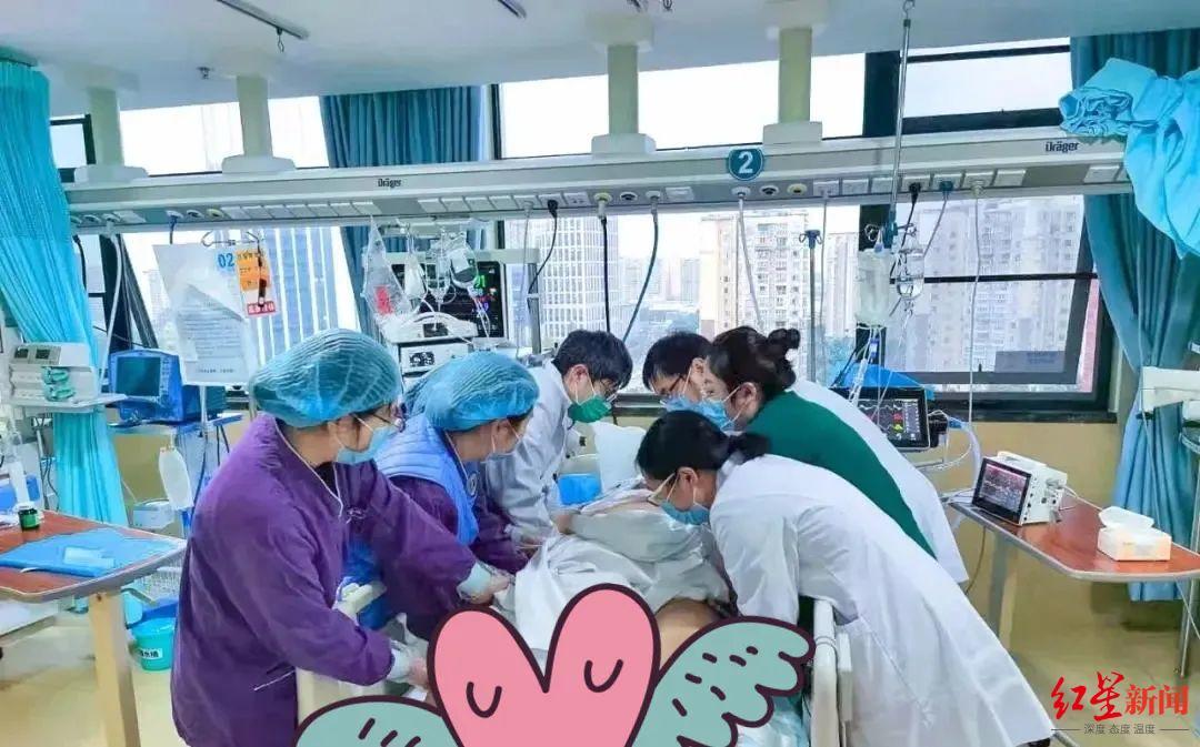 新澳门彩出号综合走势图和吃剩菜后被送医抢救与吃剩菜住进icu